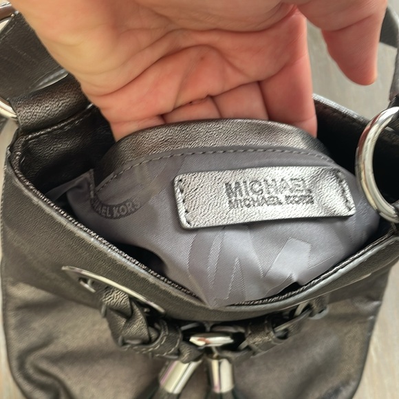 Michael Kors bag - Picture 5 of 7
